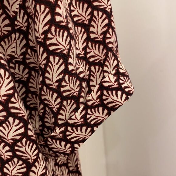 H&M dress   - Picture 3 of 6